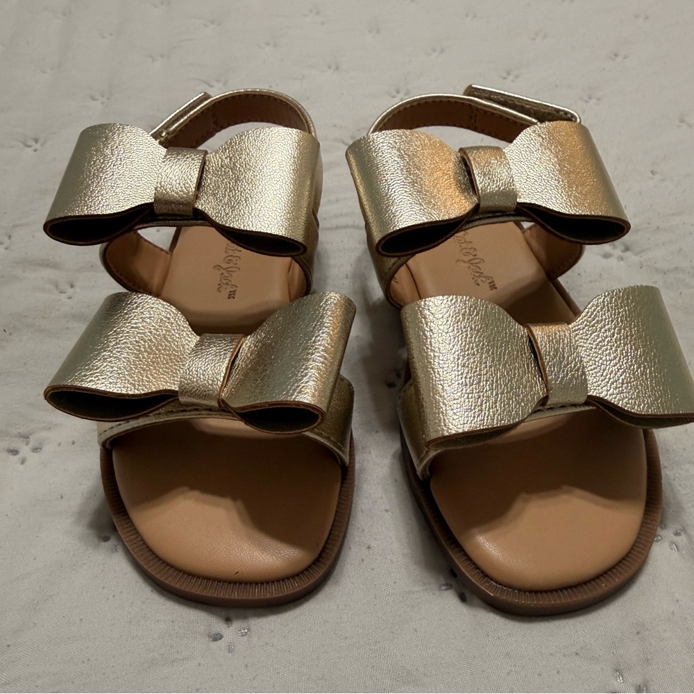 NWOT - Gold and Tan Toddler Sandals set - Picture 3 of 4